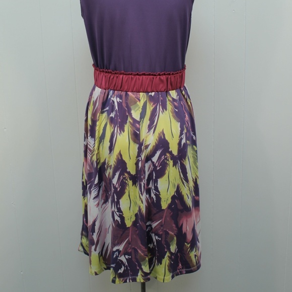 Jonathan Martin Purple V Neck Floral Dress 8 - Picture 6 of 7